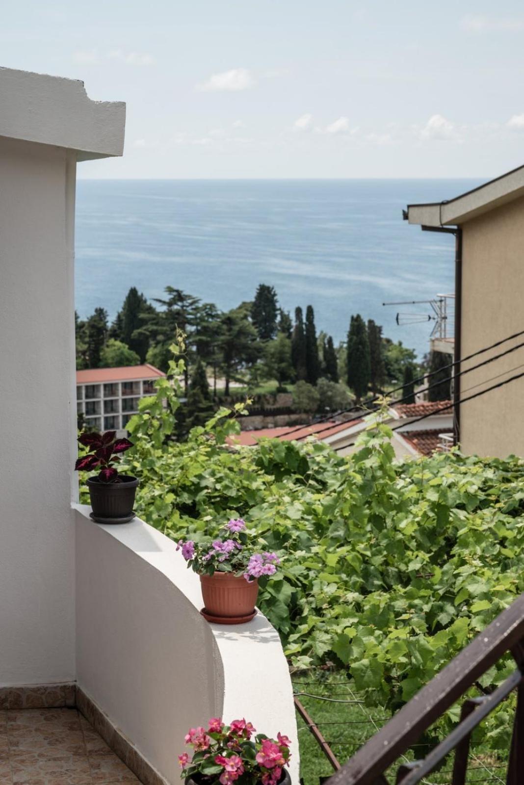 Adriatic Sea View Rooms Ulcinj Buitenkant foto